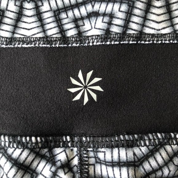 Athleta High Rise Geo Print Chaturanga Leggings XS - Picture 8 of 13
